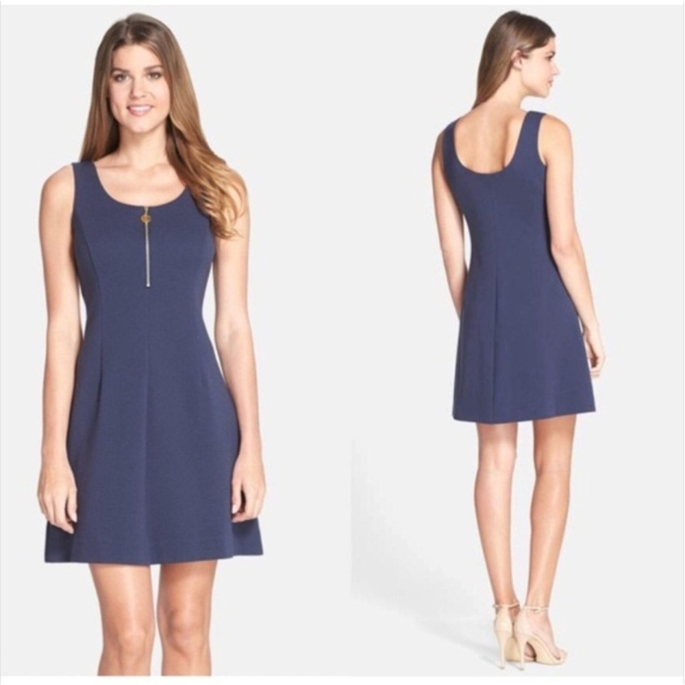 Lilly Pulitzer Nicolette Dress Sz M Navy Blue Fit Flare Gold Zip Stretch Coastal